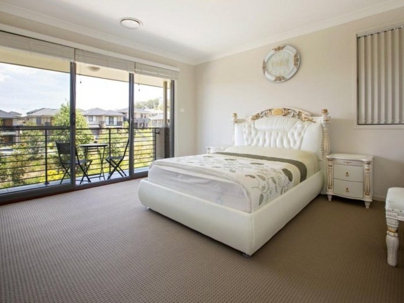 8 Merlin Street, Middleton Grange NSW 2171