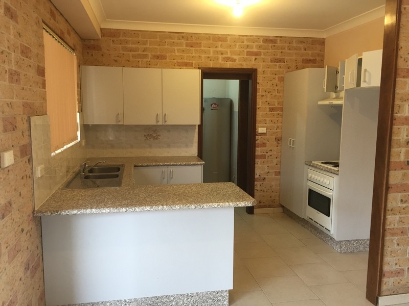 Edensor Park NSW 2176