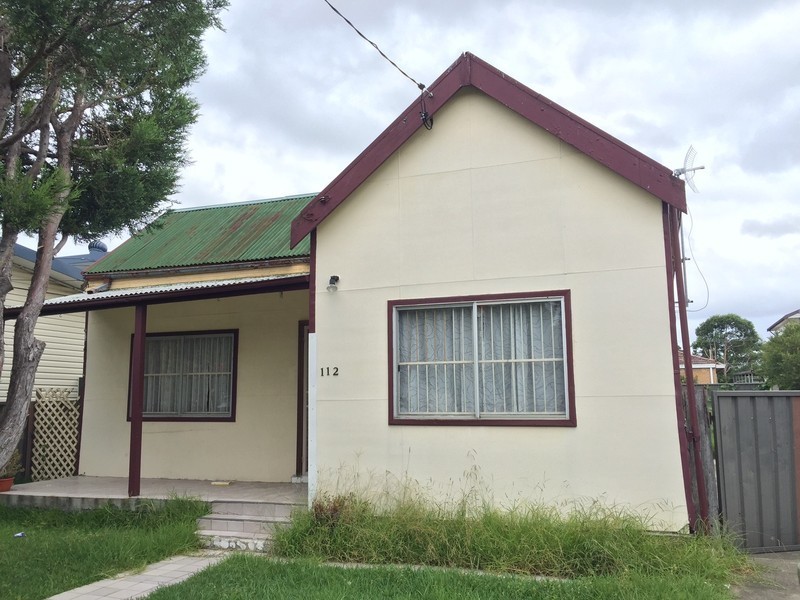 112 Canley Vale Road, Canley Heights NSW 2166