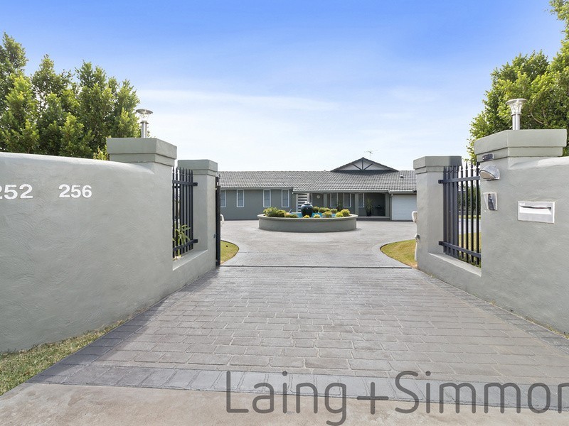 252-256 Cecil Road, Cecil Park NSW 2178