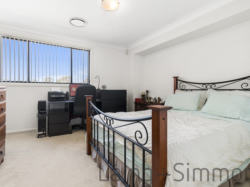 22 Foxlow Street, Canley Heights NSW 2166