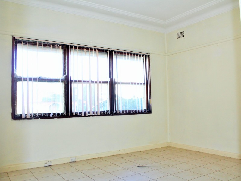 20 Wolseley Street, Fairfield NSW 2165