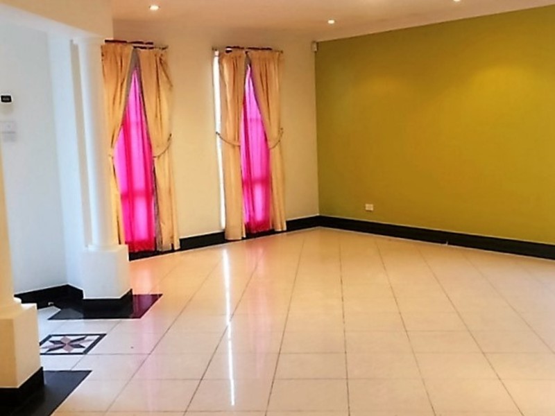 Hinchinbrook NSW 2168