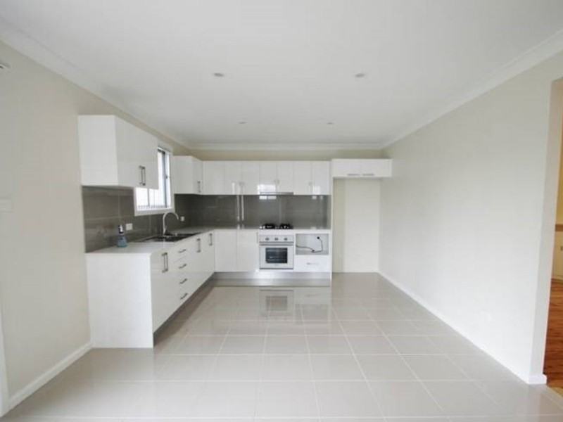 Fairfield NSW 2165