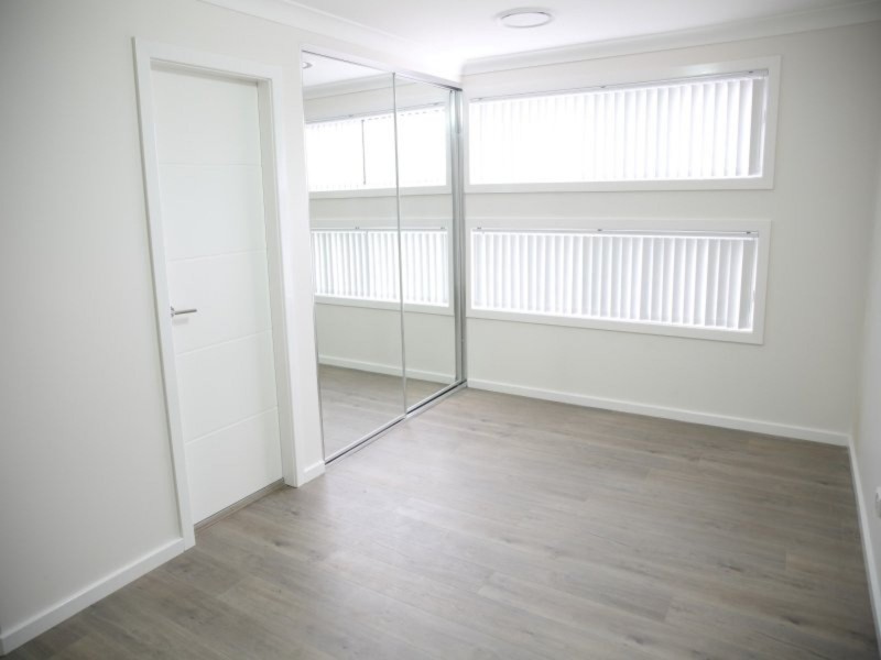 44 Rosedale Street, Canley Heights NSW 2166