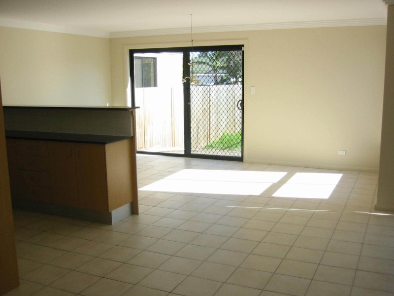 Fairfield East NSW 2165