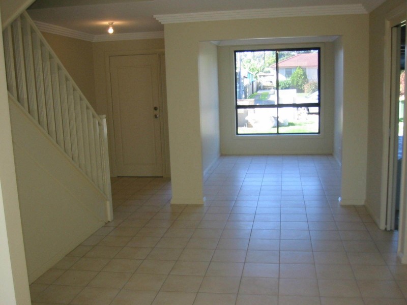 Fairfield East NSW 2165