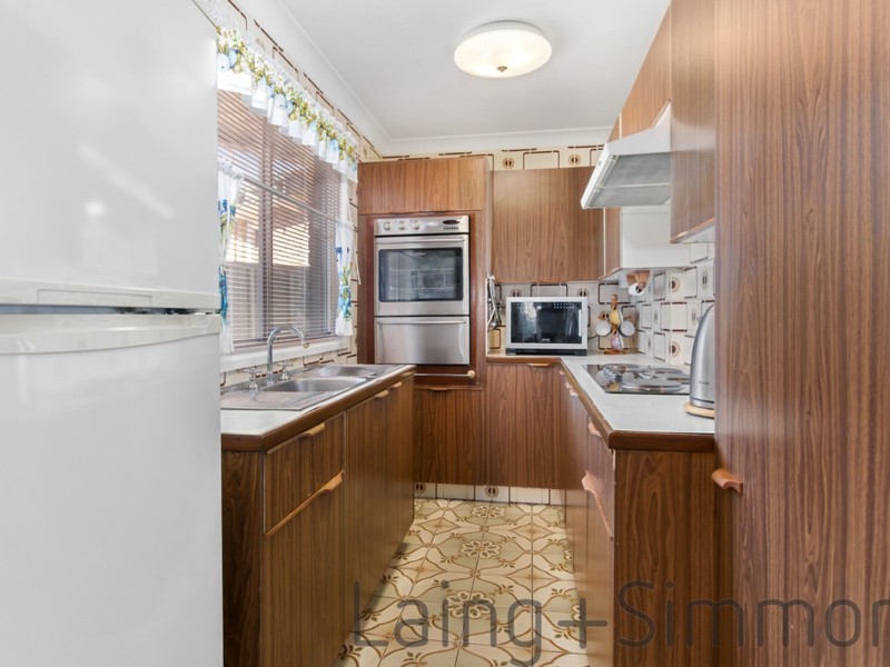 10 Galloway Street, Bossley Park NSW 2176