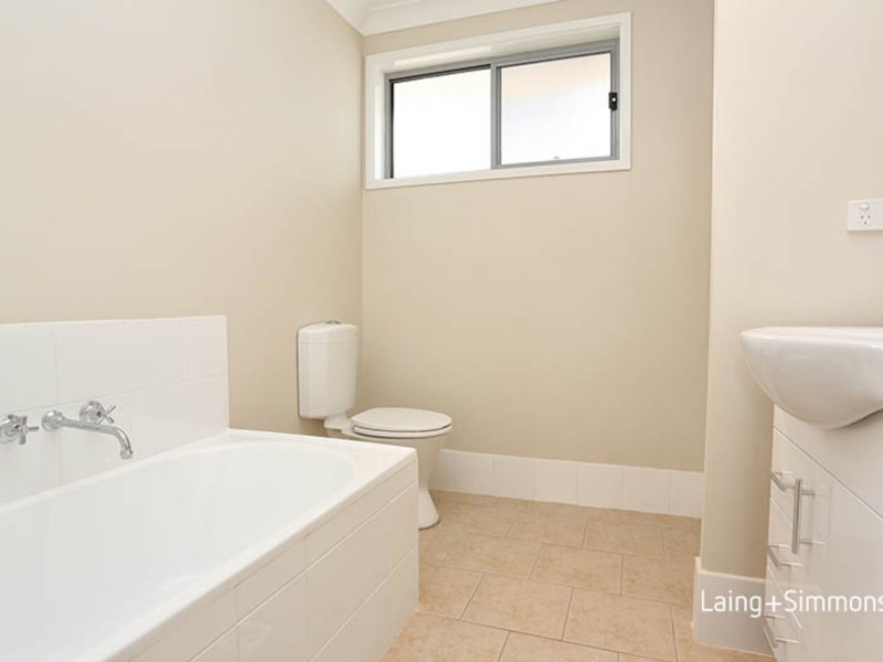 Middleton Grange NSW 2171