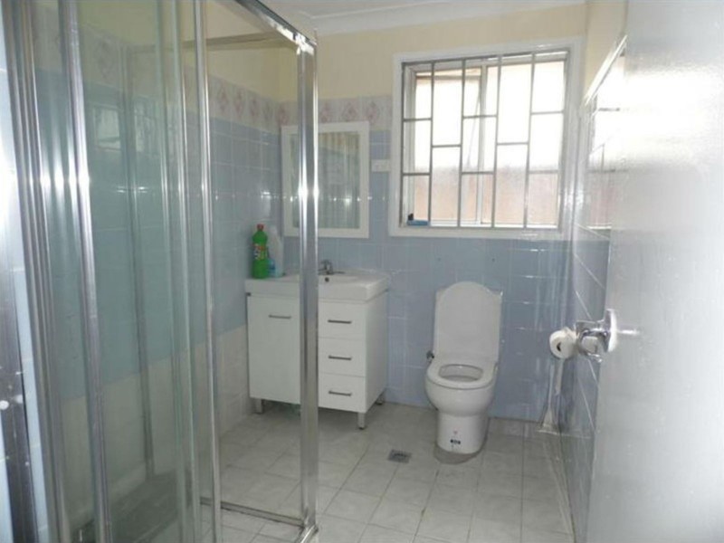 Canley Heights NSW 2166