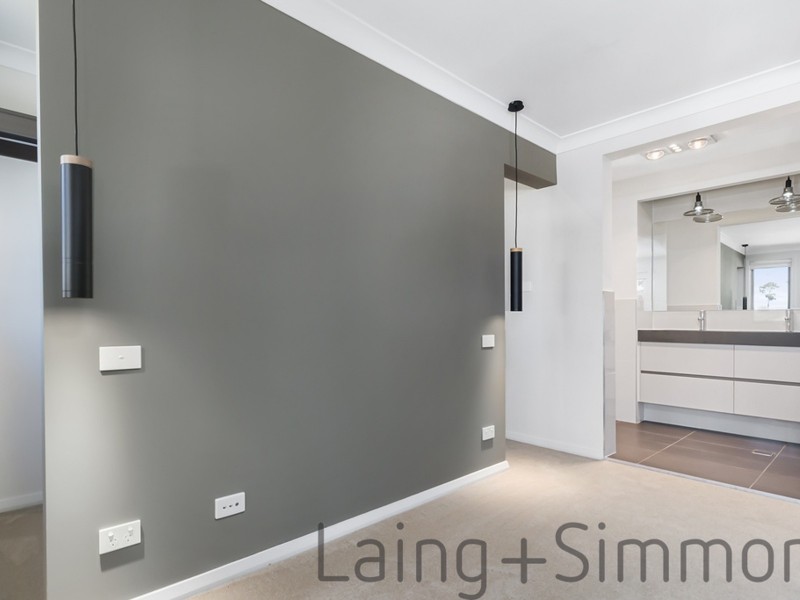 58 Melrose Street, Middleton Grange NSW 2171