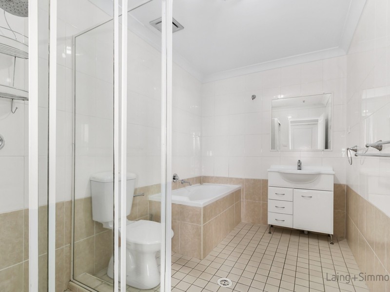 910/1 Spencer Street, Fairfield NSW 2165