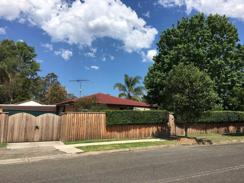 Macquarie Fields NSW 2564