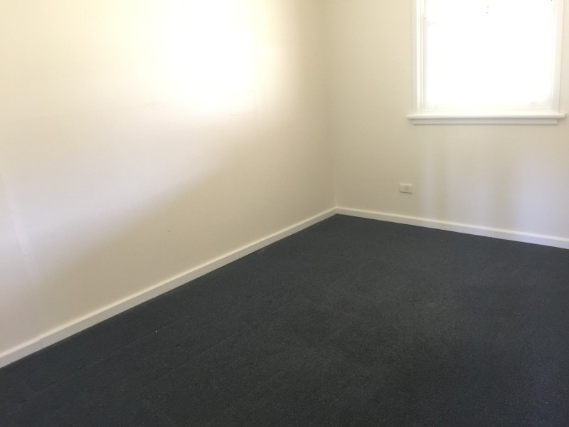 Fairfield West NSW 2165