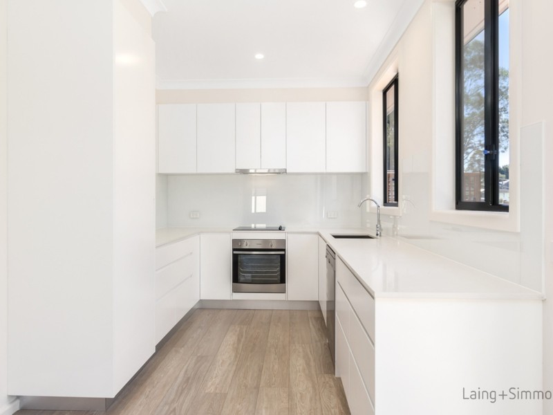 32 Russell Street, Mount Pritchard NSW 2170