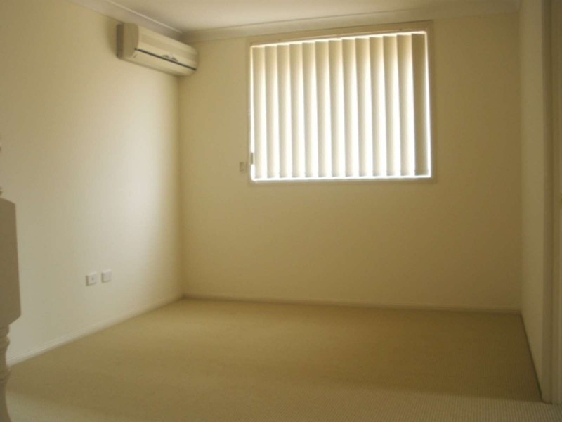 West Hoxton NSW 2171