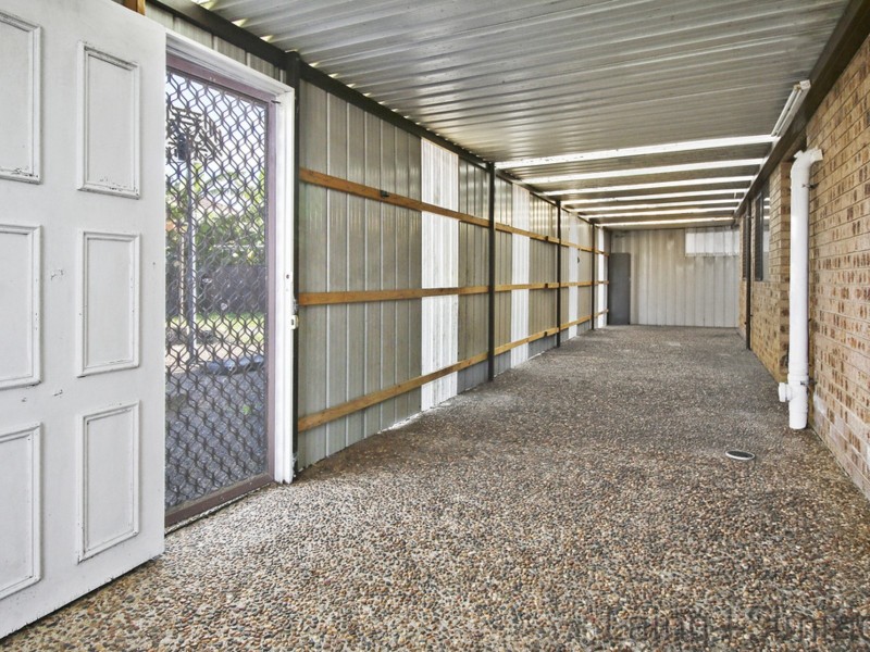 Fairfield West NSW 2165