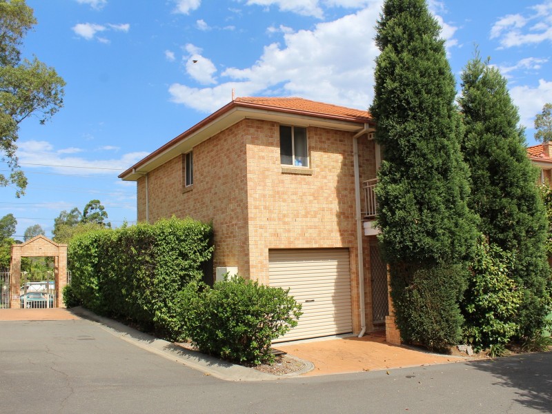 5/79-81 McCarthy Street, Fairfield West NSW 2165