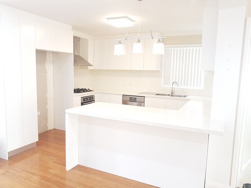 Fairfield West NSW 2165