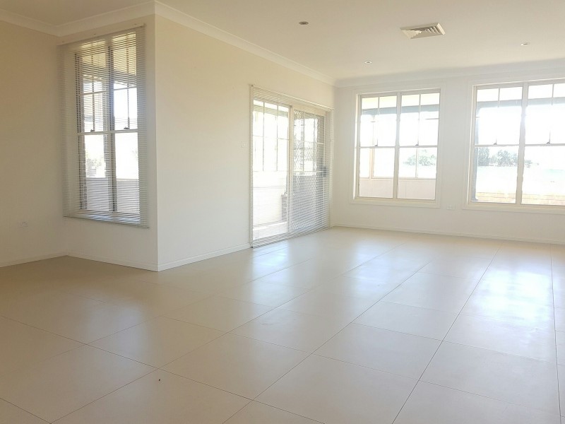 Middleton Grange NSW 2171