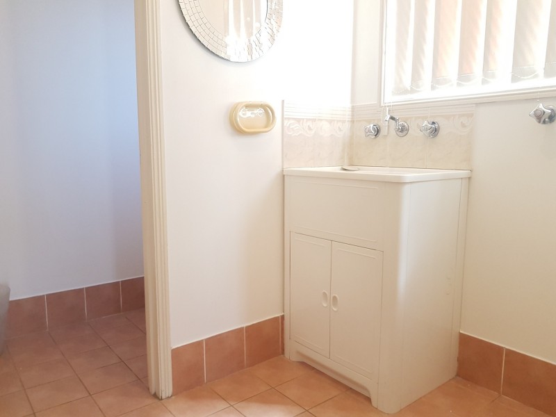 West Hoxton NSW 2171