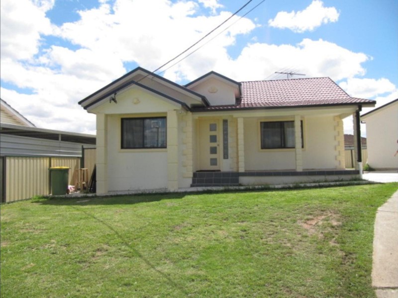 Canley Heights NSW 2166