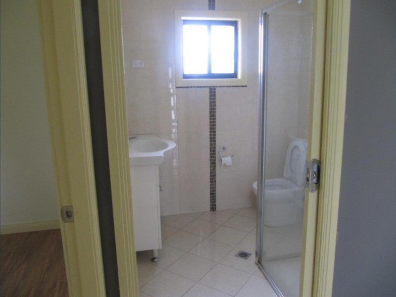 Canley Heights NSW 2166