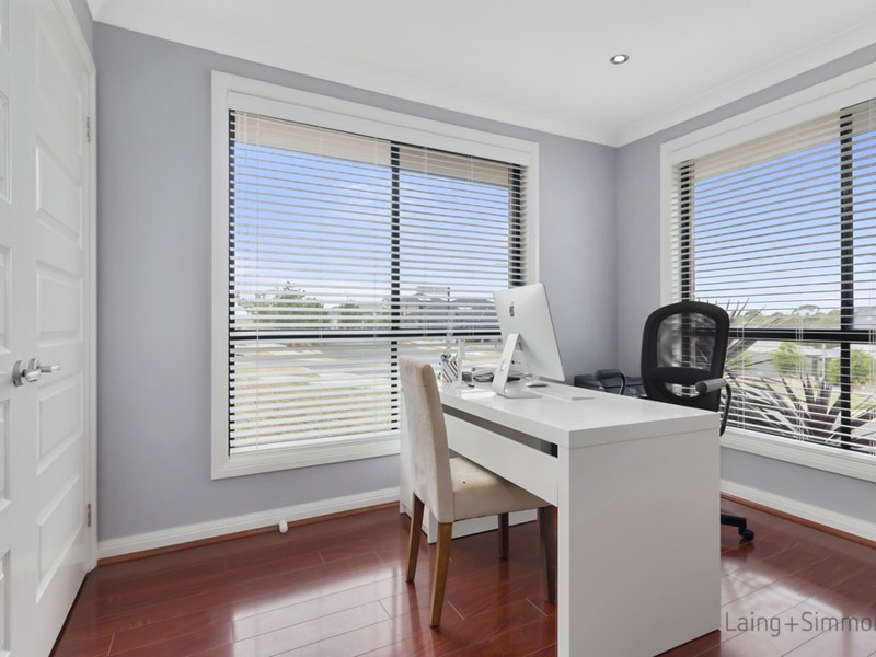 5 Travis Street, Middleton Grange NSW 2171