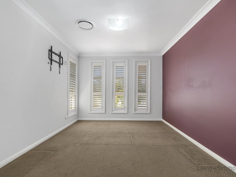 107 Robey Avenue, Middleton Grange NSW 2171