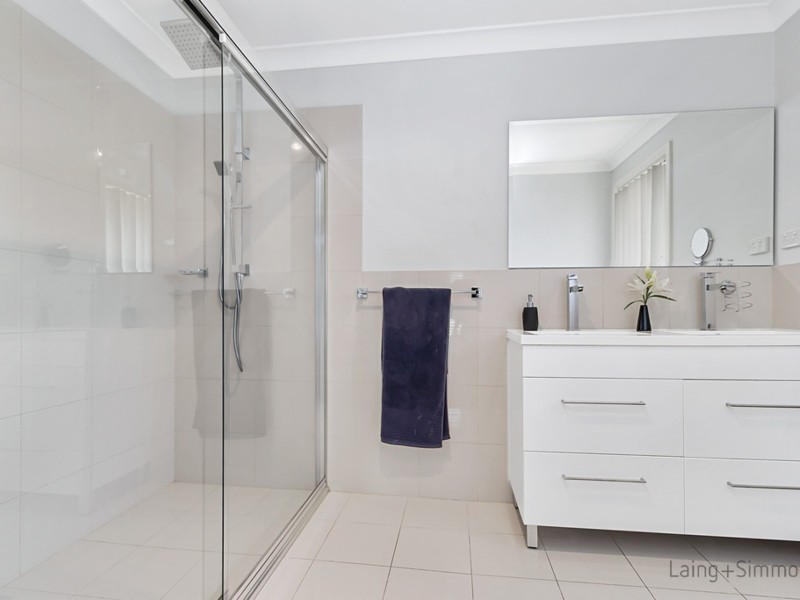 107 Robey Avenue, Middleton Grange NSW 2171