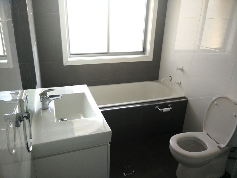 32B LIGAR ST, Fairfield Heights NSW 2165