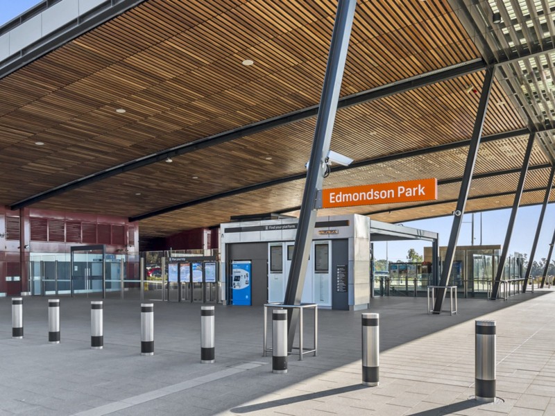 61 Melrose Street, Middleton Grange NSW 2171