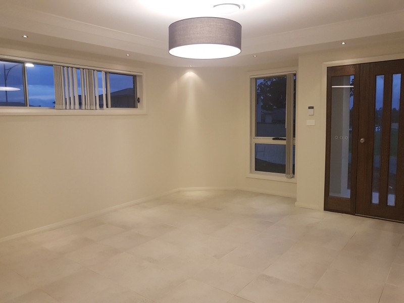 Middleton Grange NSW 2171