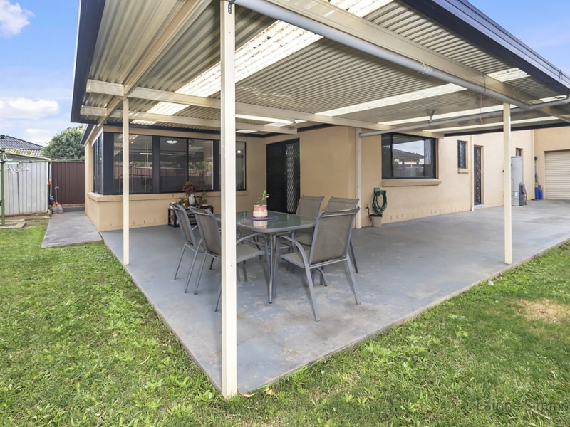 36 Swinborne Crescent, Wetherill Park NSW 2164