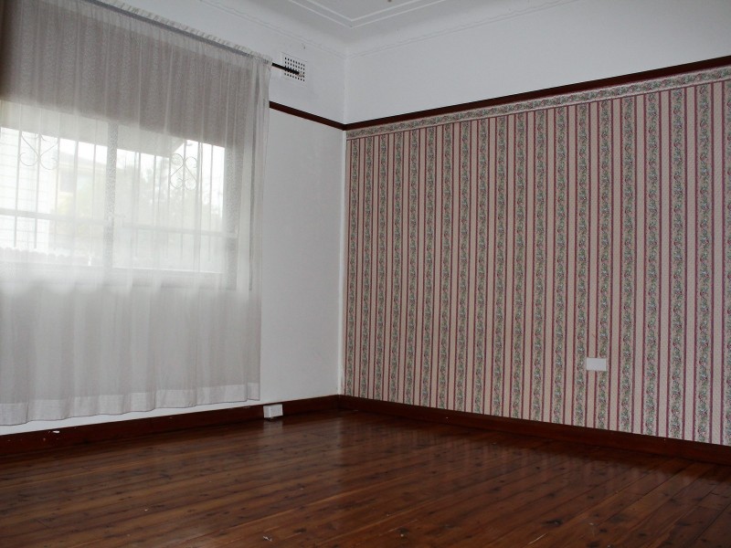 17a olive street, Fairfield NSW 2165