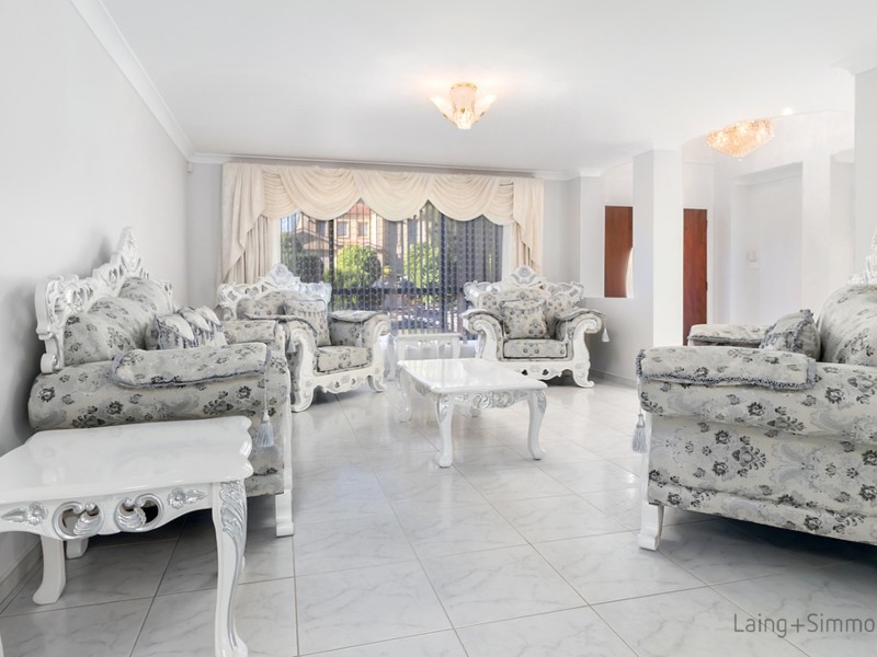 23 Gundagai Crescent, Wakeley NSW 2176