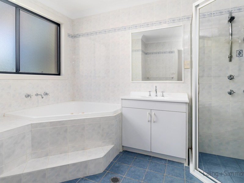 23 Gundagai Crescent, Wakeley NSW 2176