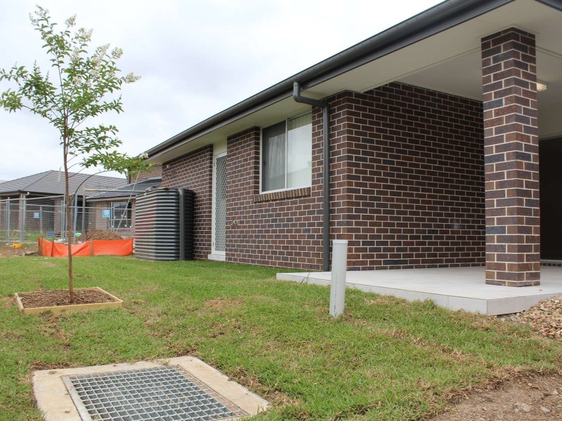 47 Courtney Loop, Oran Park NSW 2570