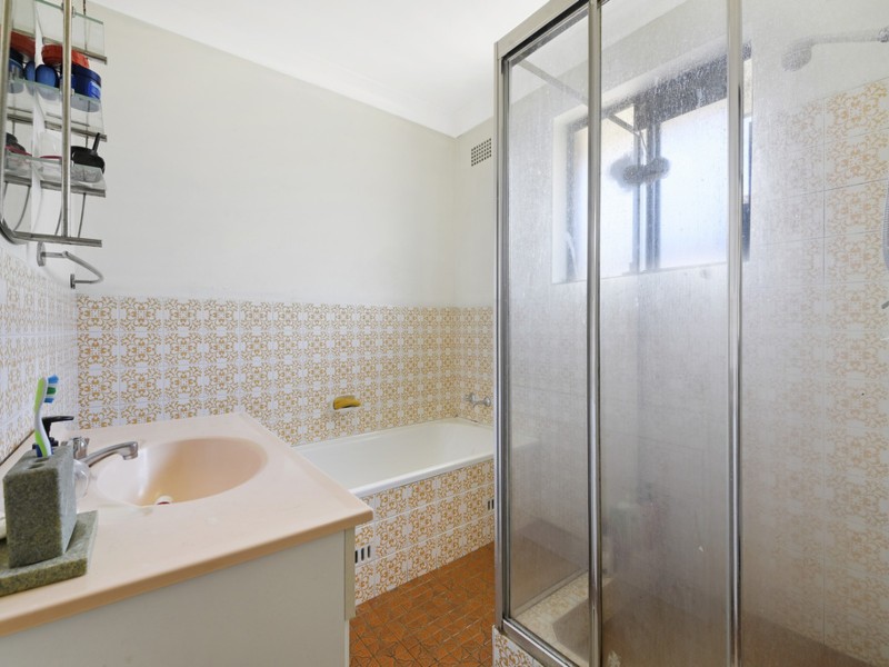 11/32-33 Railway Parade, Fairfield NSW 2165