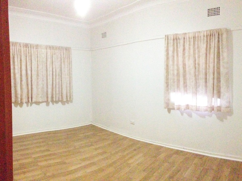 111 Harris Street, Fairfield NSW 2165