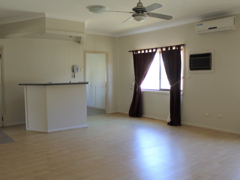 Fairfield East NSW 2165