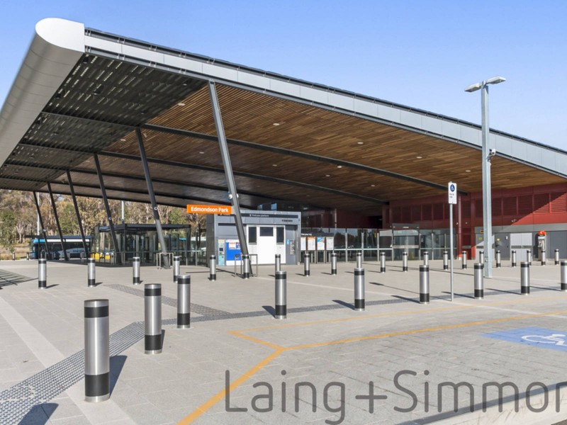 64 Bryant Avenue, Middleton Grange NSW 2171