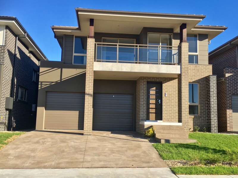 62 Bryant Avenue, Middleton Grange NSW 2171