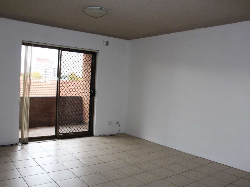 8/60- Harris Street, Fairfield NSW 2165