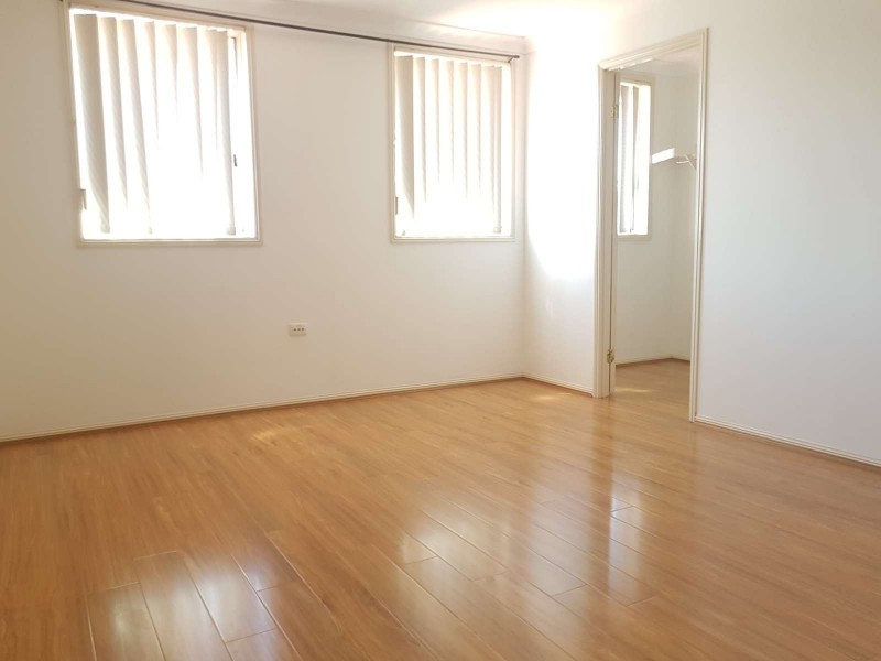 21B- ST HELENS CL, West Hoxton NSW 2171