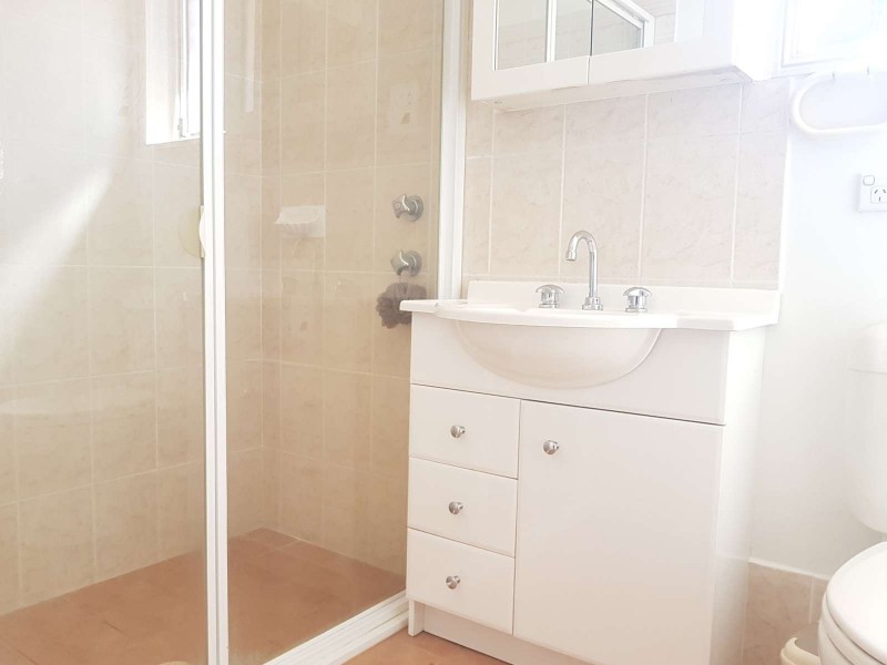 21B- ST HELENS CL, West Hoxton NSW 2171