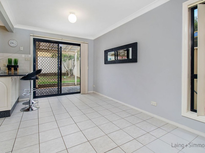 17 Bentinck Drive, Green Valley NSW 2168