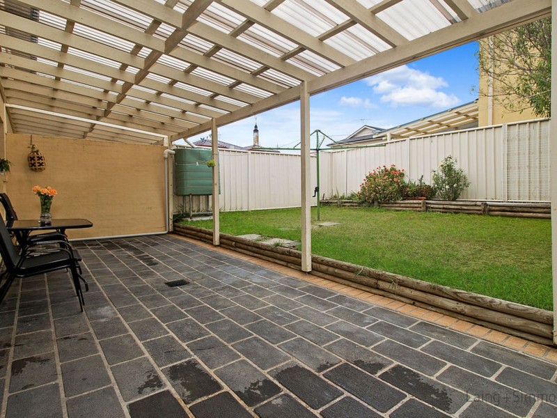 17 Bentinck Drive, Green Valley NSW 2168