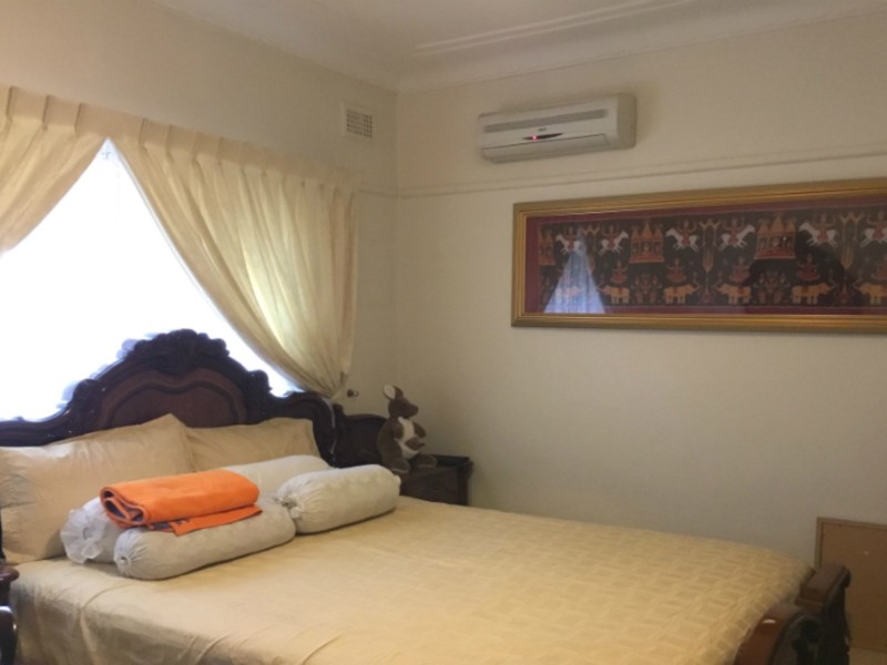 21- RIVERVIEW ROAD, Fairfield NSW 2165