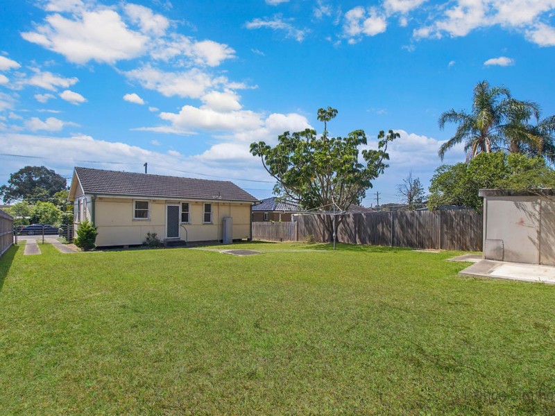 21 Sydney Luker Road, Cabramatta West NSW 2166